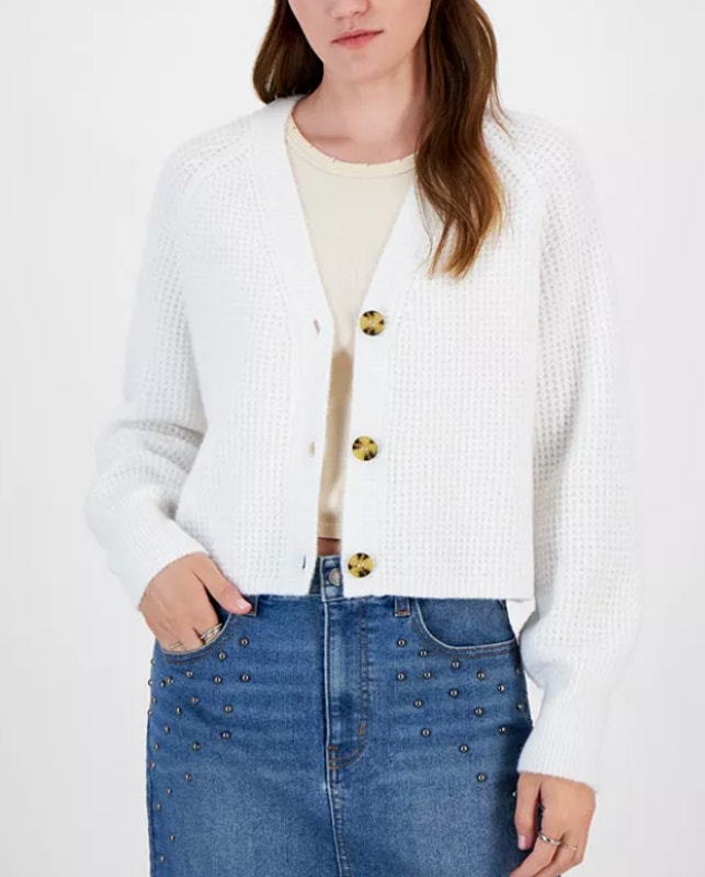 Hippie Rose Juniors' V-Neck Button Front Cropped Cardigan L